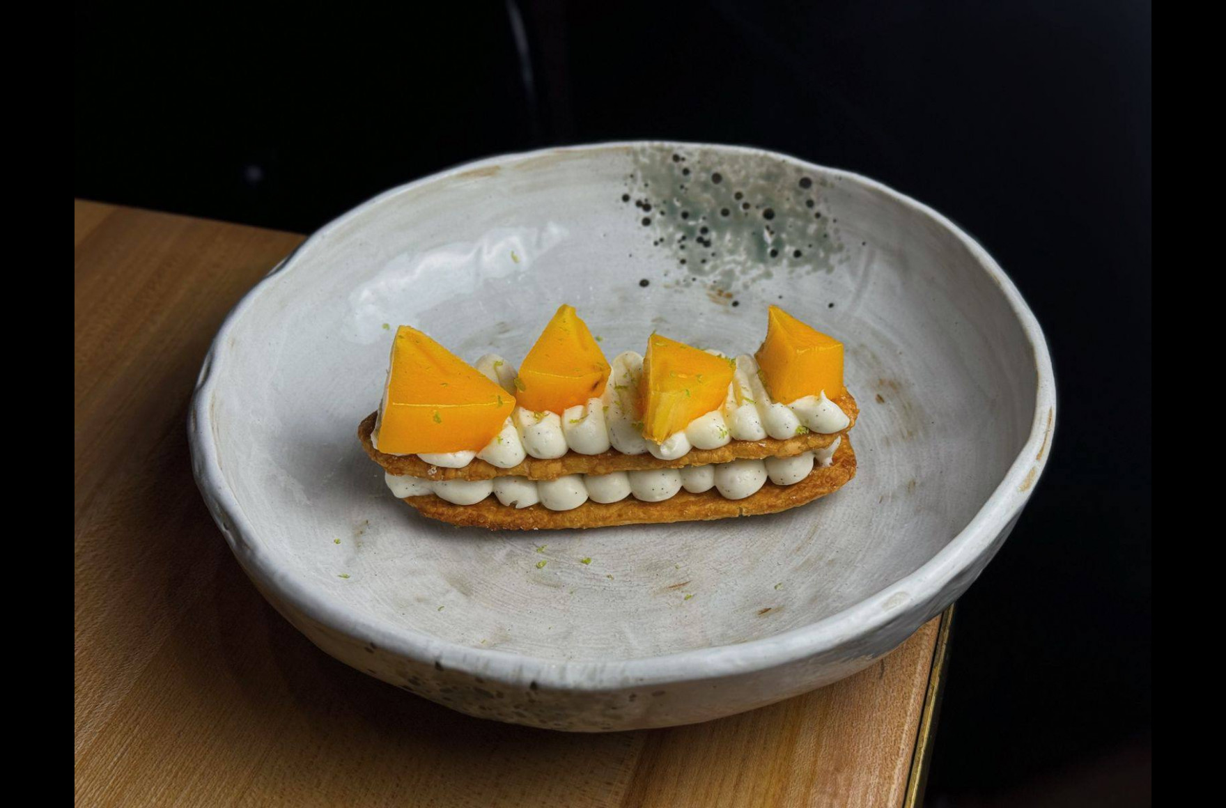 Мильфей с хурмой и фейхоа